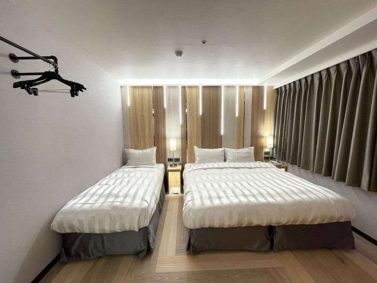 Silken Hotel Taipei Bagian luar foto