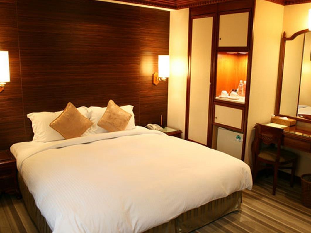 Silken Hotel Taipei Bagian luar foto