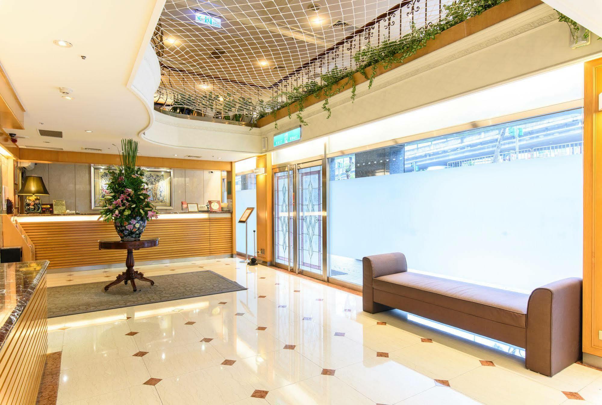 Silken Hotel Taipei Bagian luar foto